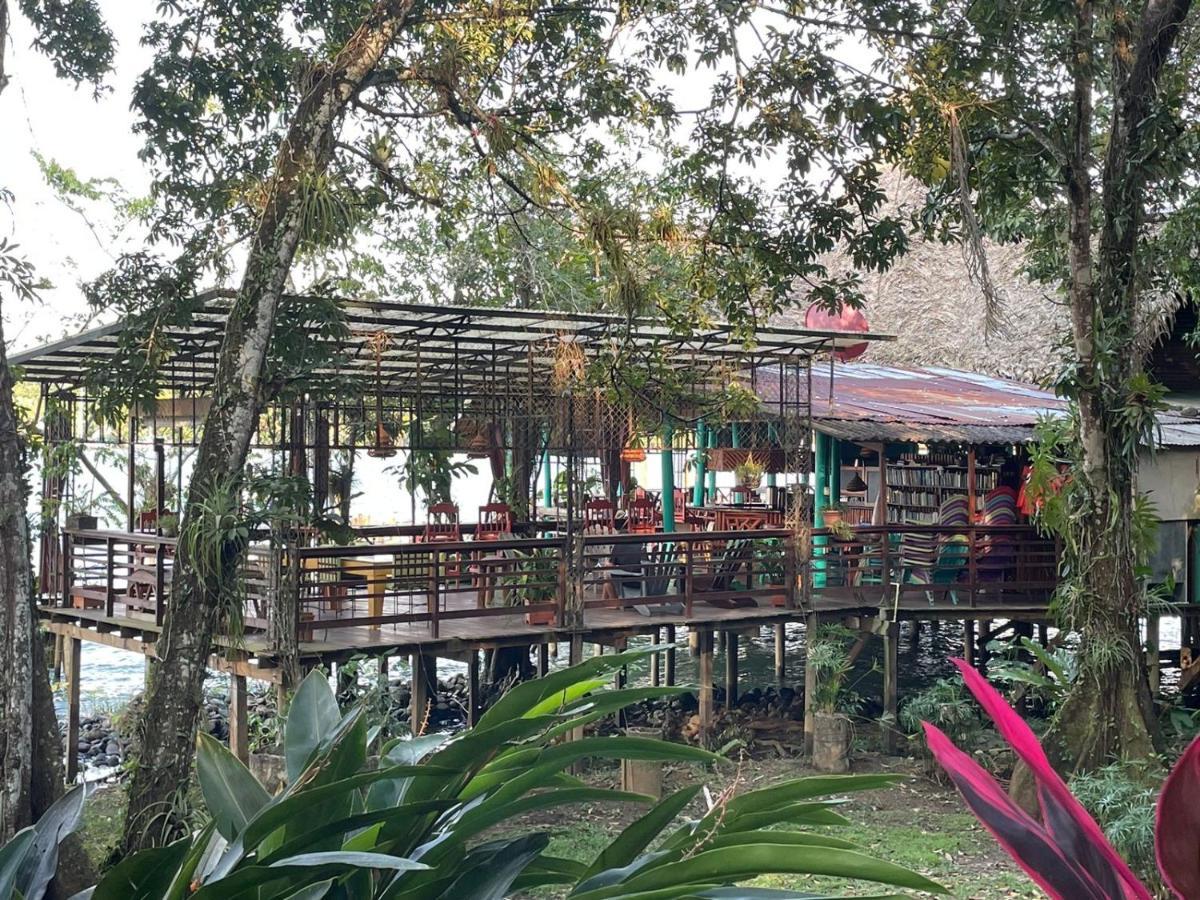 Tortugal Boutique River Lodge Rio Dulce Town Exteriér fotografie