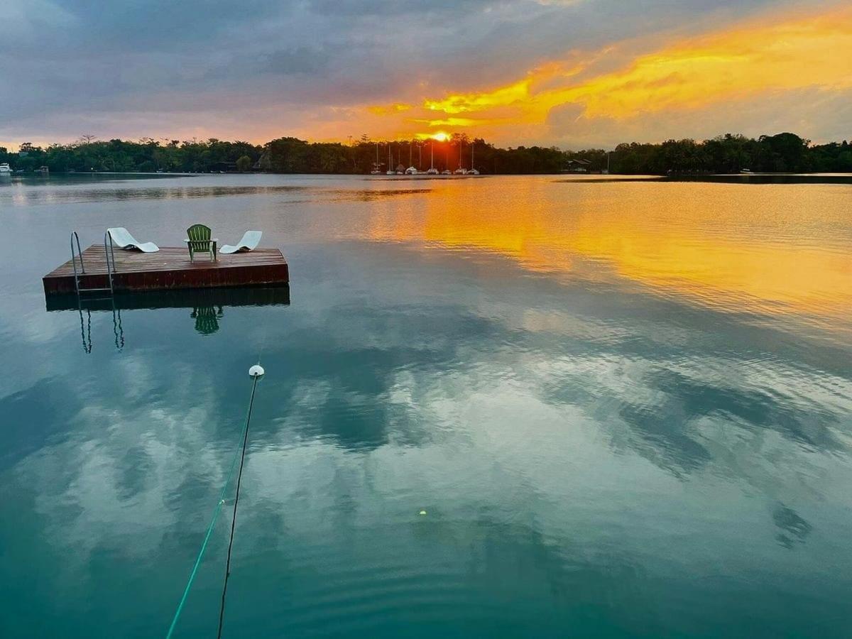 Tortugal Boutique River Lodge Rio Dulce Town Exteriér fotografie