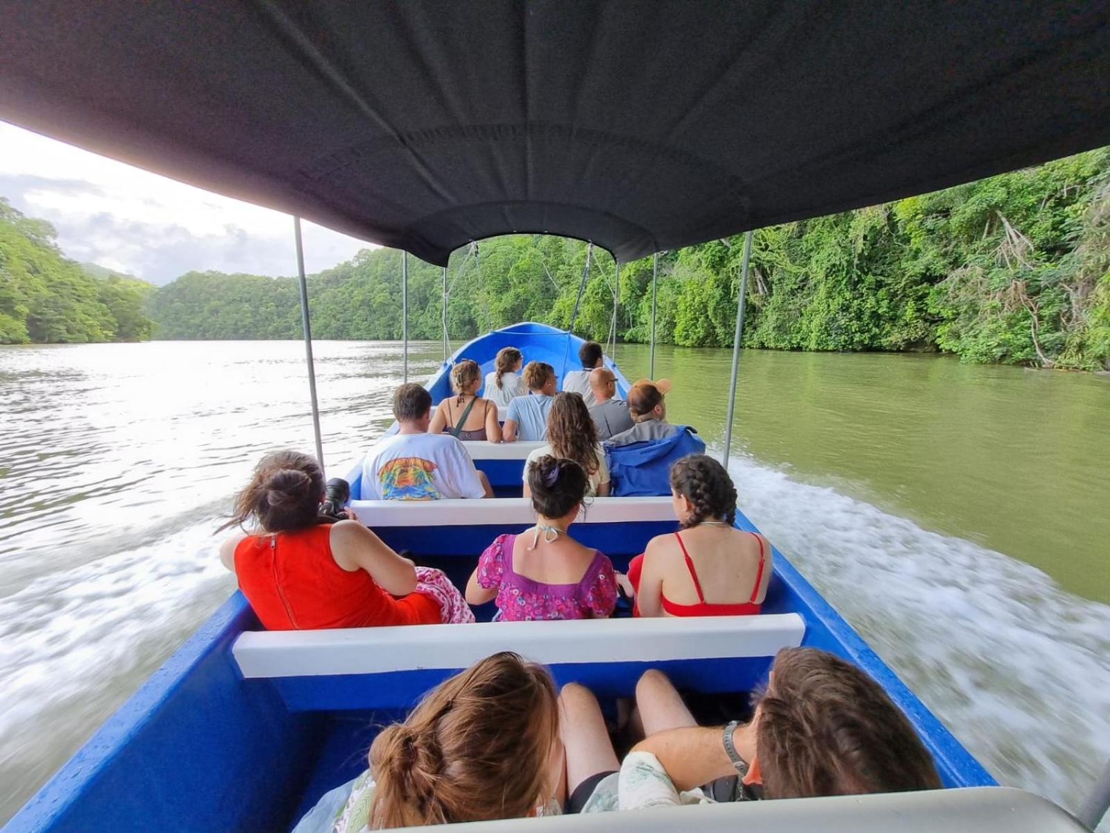 Tortugal Boutique River Lodge Rio Dulce Town Exteriér fotografie