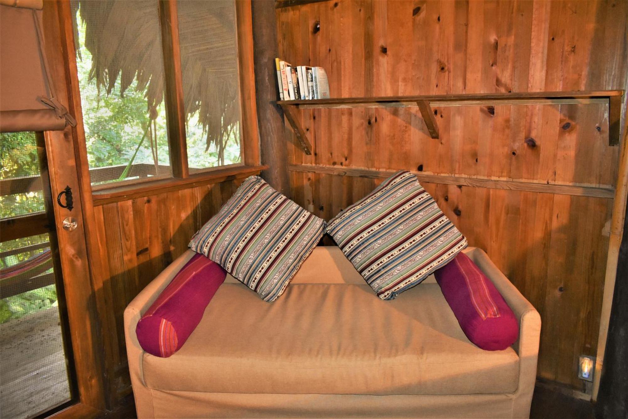 Tortugal Boutique River Lodge Rio Dulce Town Pokoj fotografie