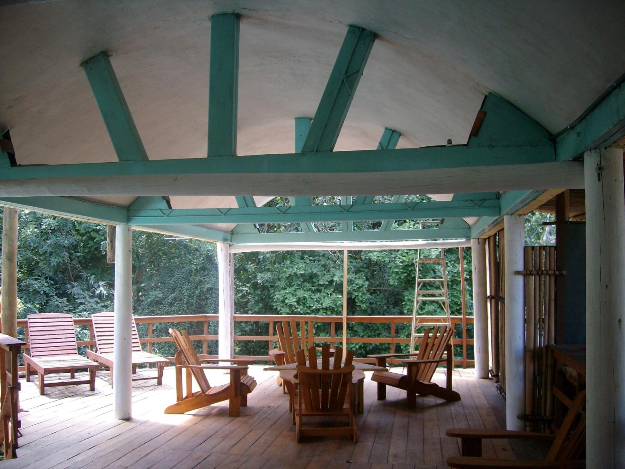 Tortugal Boutique River Lodge Rio Dulce Town Pokoj fotografie